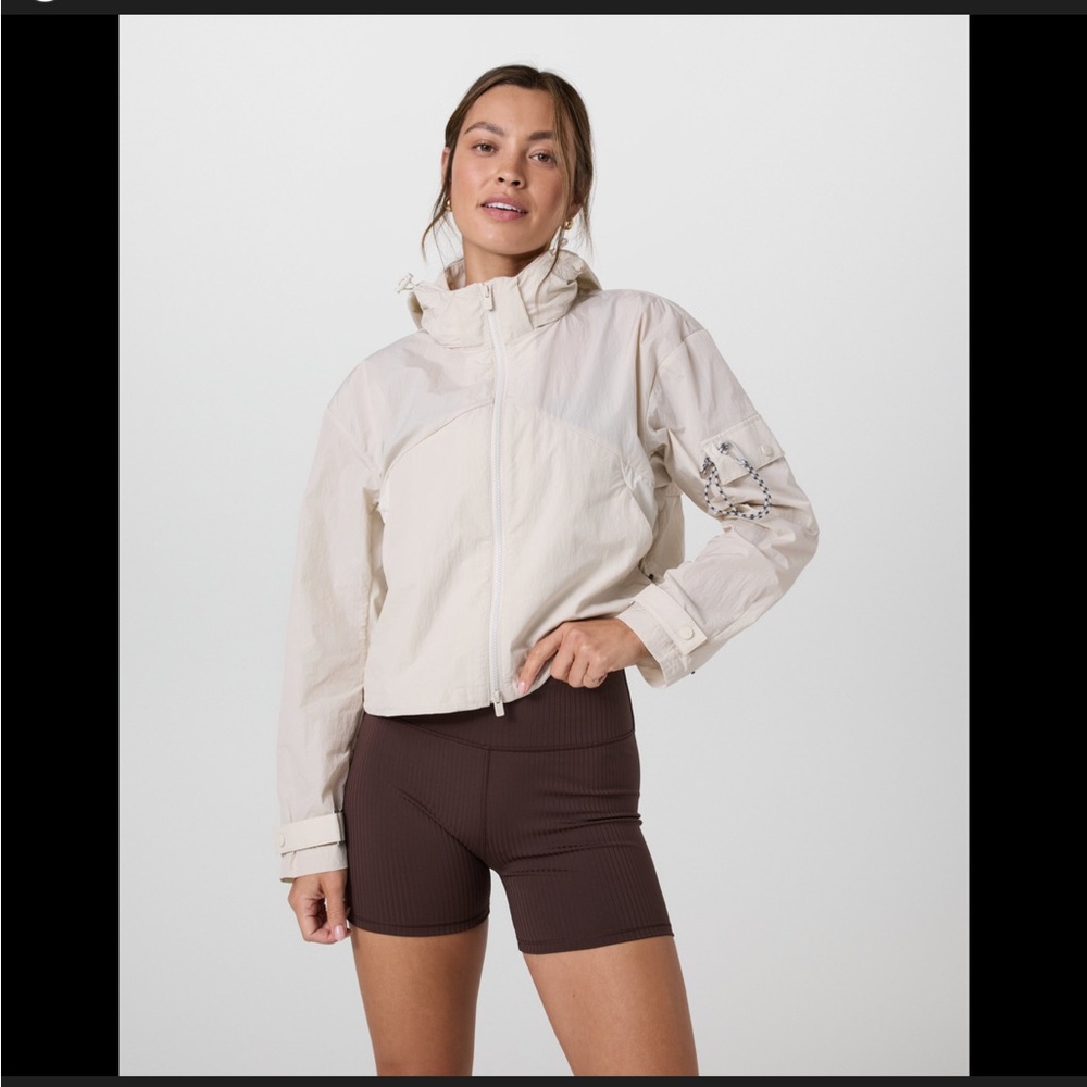 Vuori endless hike jacket BONE Size: XL